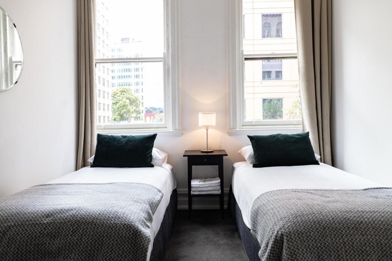 Twin Room,909136942:JPEG