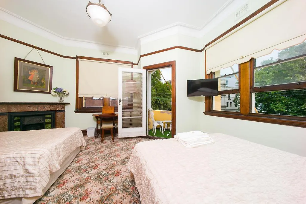 East Sydney Hotel-1