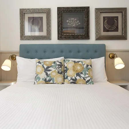 Cremorne Point Manor-2